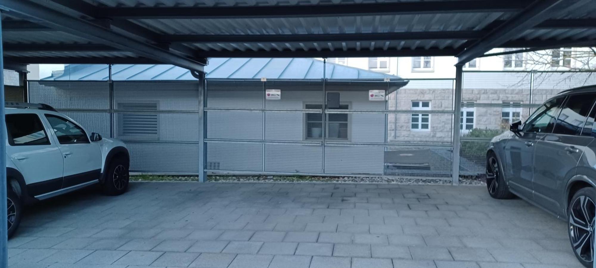 Ferienwohnung Dnd Design Loft I 170Qm I Parken I Balkon I Workstation I Netflix I Kaffee I Waschmaschine I Trockner I Xbox I Ausblick Würzburg Exterior foto